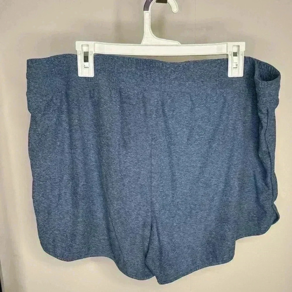 ATHLETIC Blue shorts with pockets, size XXL. - Picture 2 of 4
